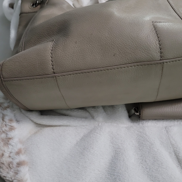 Tory Burch Gray Leather Tote Bag - Picture 15 of 15